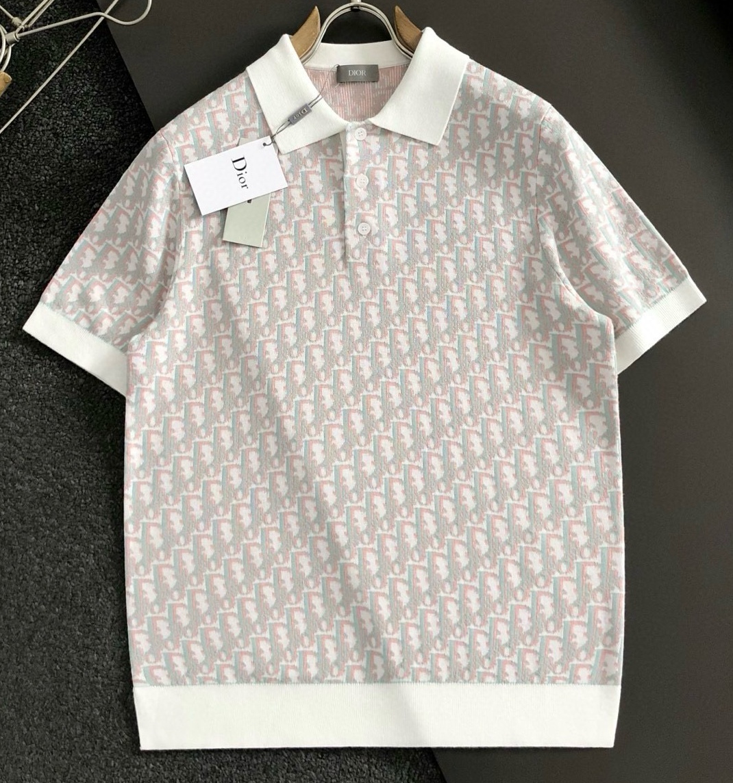 [홍콩명품.Christian Dior]크리스챤 디올 2025 남성용 니트반팔 CD845 YB  홍콩명품의류,구매대행,온라인명품