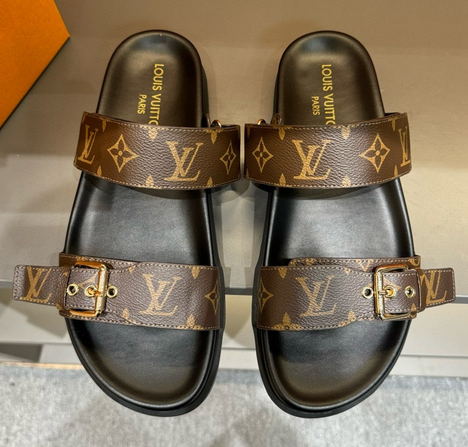 [홍콩명품.Louis Vuitton] 루이비통 2025 남성용 슬리퍼 LV739 SH-E 홍콩명품의류,구매대행,온라인명품