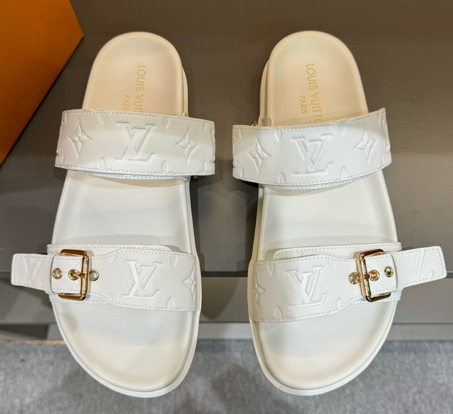 [홍콩명품.Louis Vuitton] 루이비통 2025 남성용 슬리퍼 LV743 SH-E 홍콩명품의류,구매대행,온라인명품