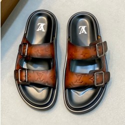 [홍콩명품.Louis Vuitton] 루이비통 2025 남성용 슬리퍼 LV747 SH-E 홍콩명품의류,구매대행,온라인명품