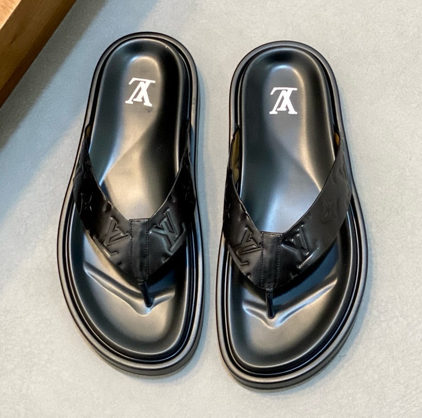 [홍콩명품.Louis Vuitton] 루이비통 2025 남성용 슬리퍼 LV753 SH-E 홍콩명품의류,구매대행,온라인명품
