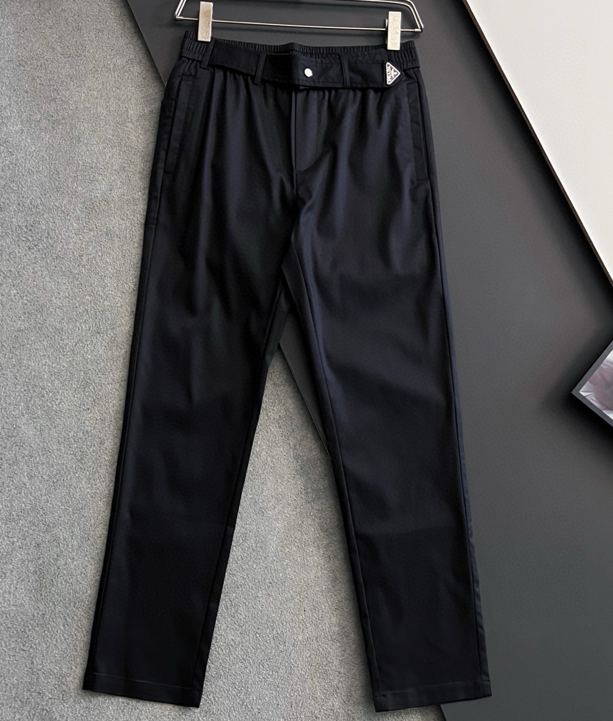 [홍콩명품.PRADA] 프라다 2025 남성용 바지 PD1322 YB  2컬러 홍콩명품의류,구매대행,온라인명품