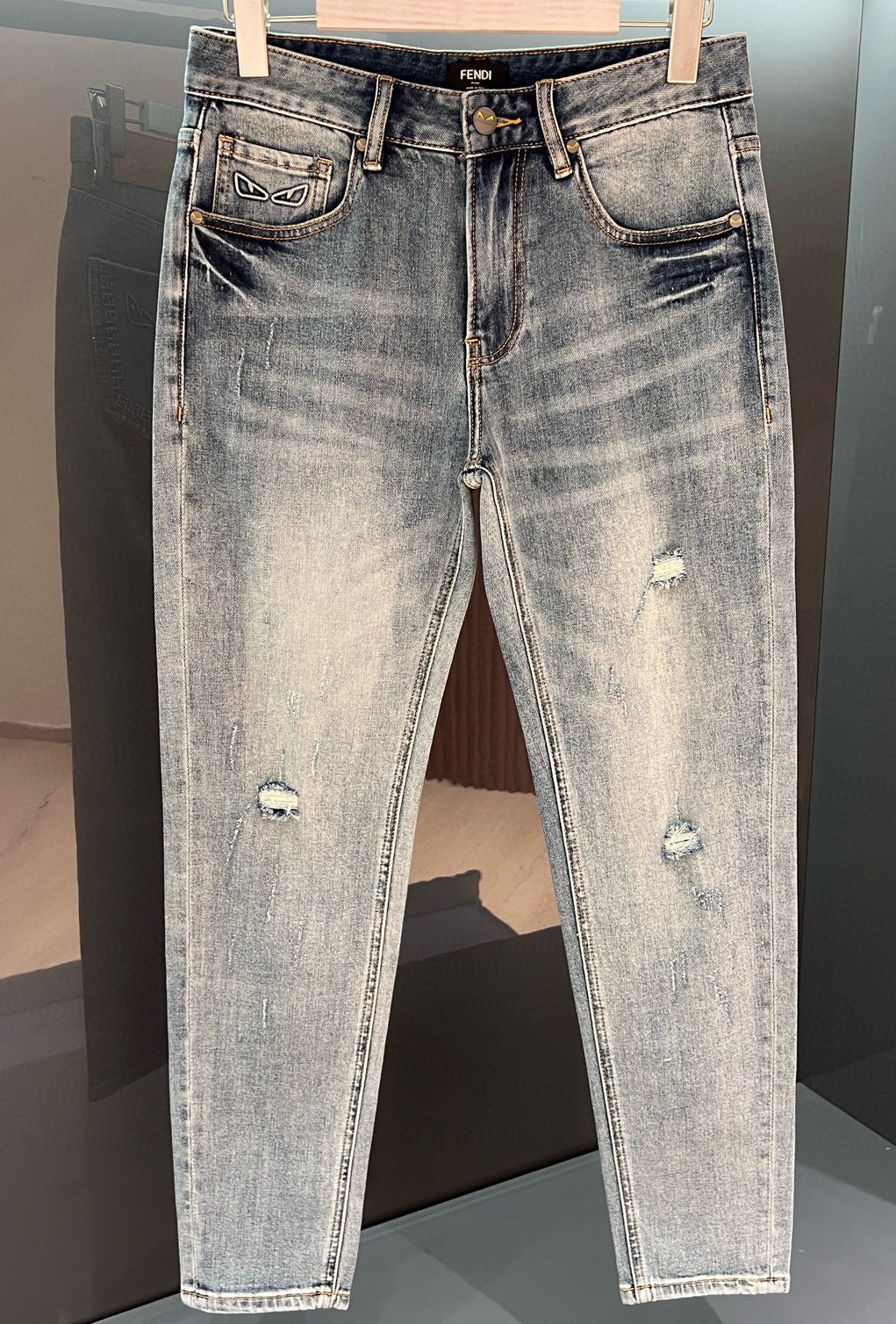 [홍콩명품,FENDI] 펜디 2025 남성용 청바지 FD554 YB 홍콩명품의류,구매대행,온라인명품