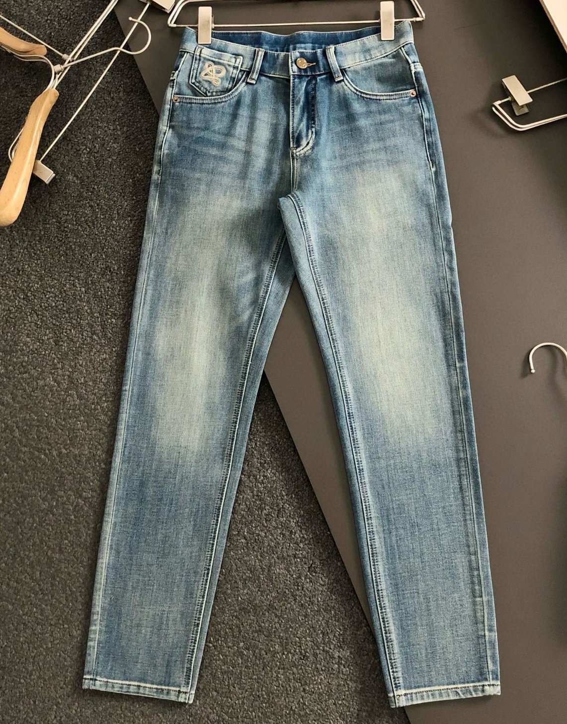 [홍콩명품.LOEWE] 로에베 2025 남성용 청바지 LE362 YB 홍콩명품의류,구매대행,온라인명품