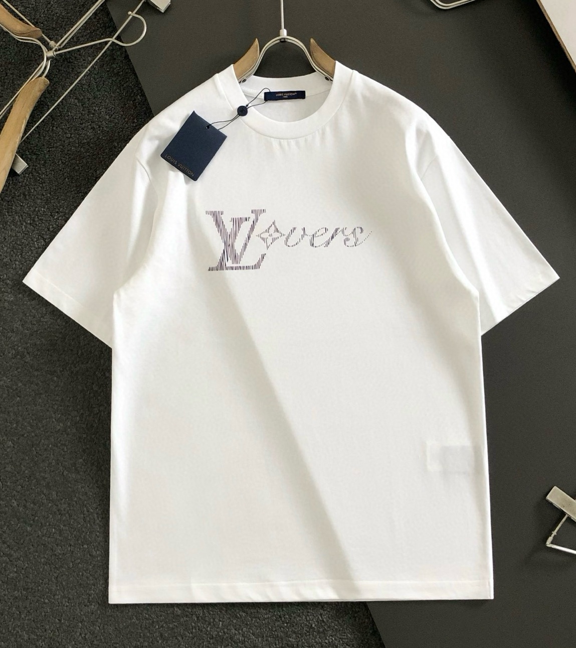 [홍콩명품.LOUIS VUITTON] 루이비통 2025 남성용 반팔 LV188 YB  홍콩명품의류,구매대행,온라인명품