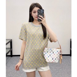 [홍콩명품.Louis Vuitton] 루이비통 2025 여성용 반팔 WA5724 JS-A 홍콩명품의류,구매대행,온라인명품