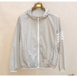 [홍콩명품.THOM BROWNE ] 톰 브라운 2025 남성용 바람막이 자켓 TB1217 PD 홍콩명품의류,구매대행,온라인명품