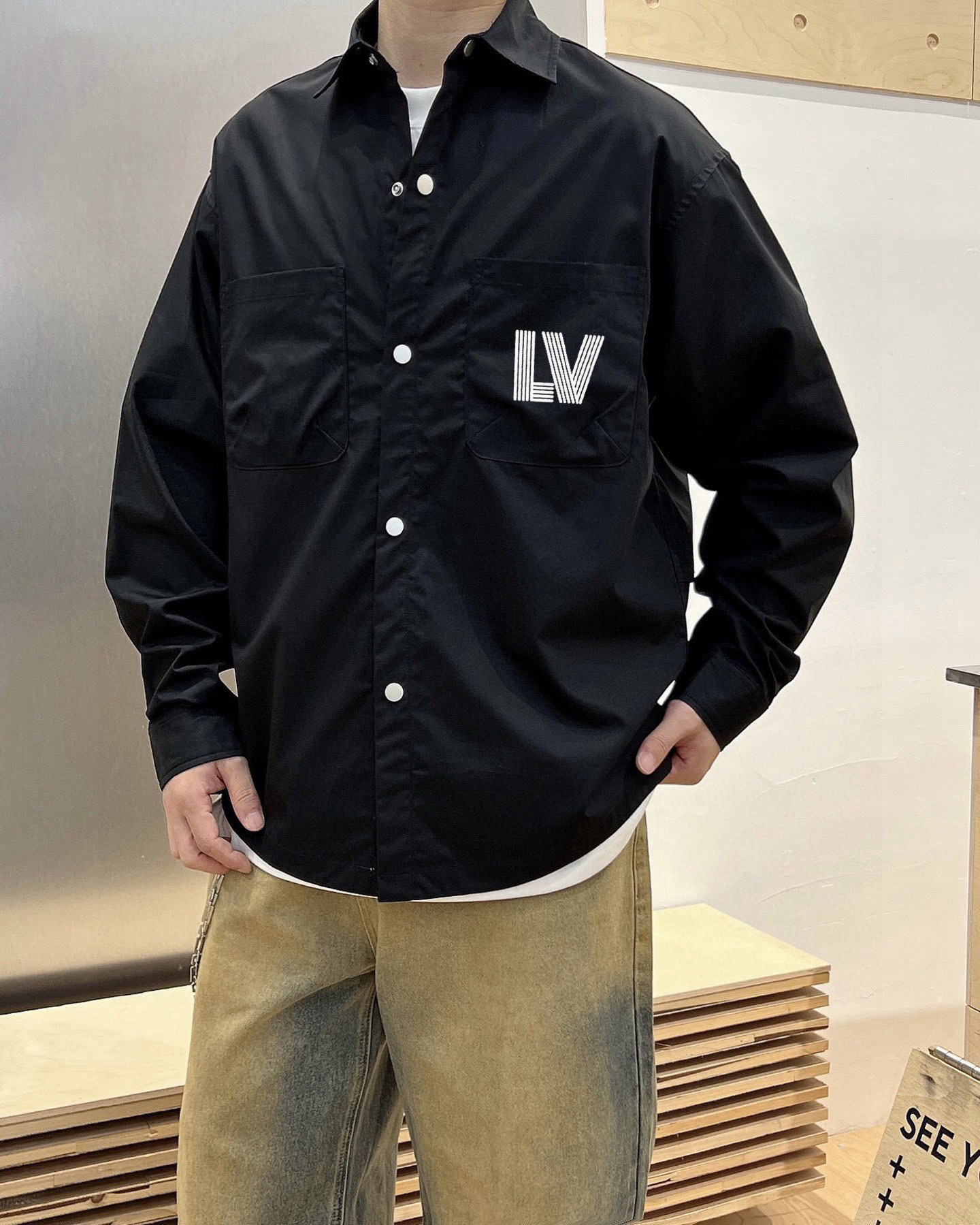 [홍콩명품.LOUIS VUITTON] 루이비통 2025 남성용  셔츠 LV1926 PD 홍콩명품의류,구매대행,온라인명품