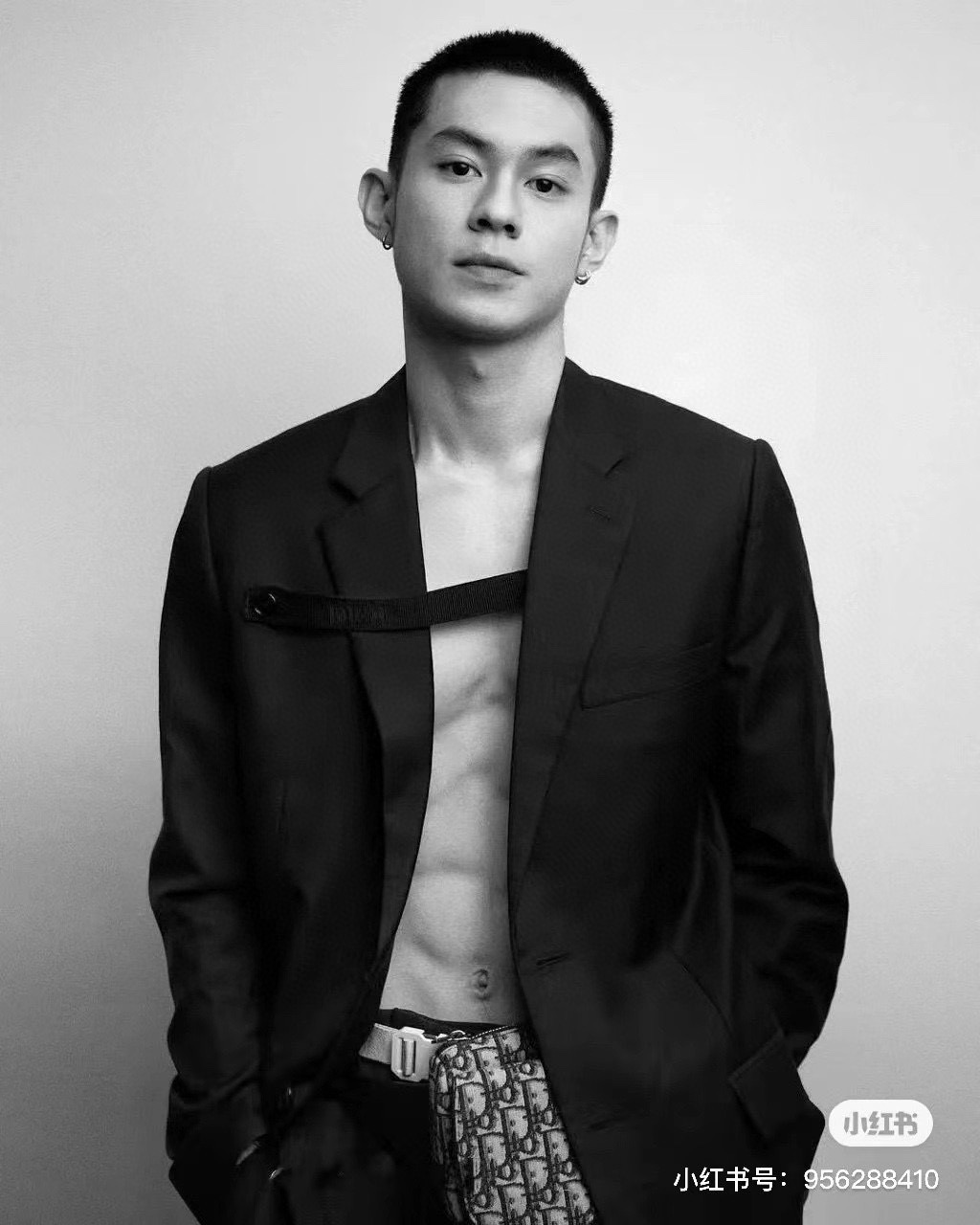 홍콩명품.Christian Dior]크리스챤 디올 2025 남성용 수트자켓 CD906 PD  홍콩명품의류,구매대행,온라인명품