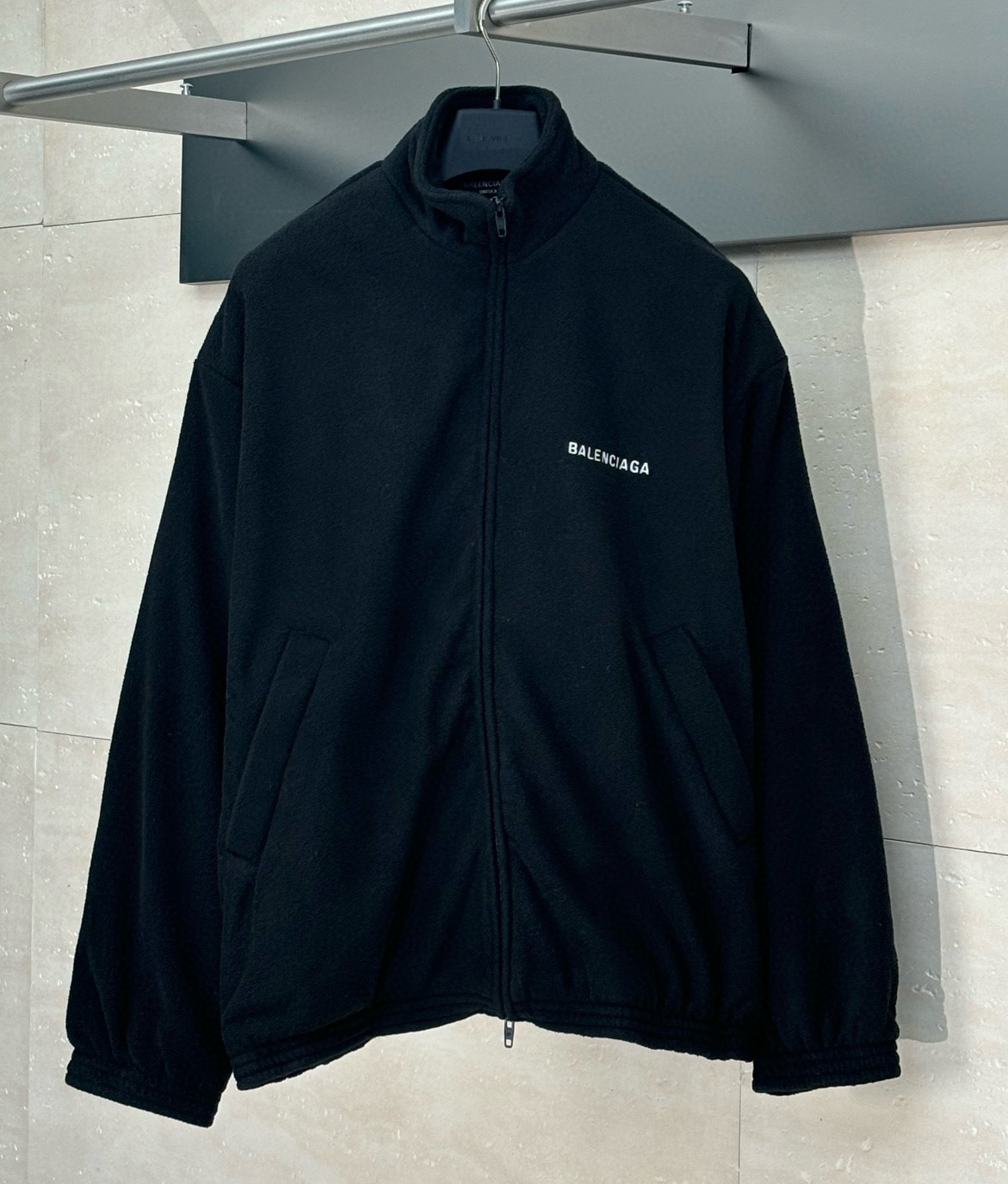 [홍콩명품.BALENCIAGA] 발렌시아가 2025 남성용 자켓 BL1245 HD 홍콩명품의류,구매대행,온라인명품