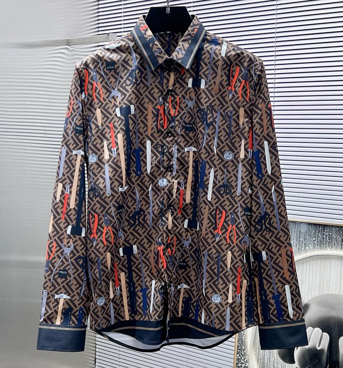 [홍콩명품.FENDI] 펜디 2025 남성용 셔츠 FD590 PD 홍콩명품의류,구매대행,온라인명품