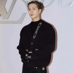 [홍콩명품.LOUIS VUITTON] 루이비통 25SS 로고 울혼방 가디건 LV1960 CO 홍콩명품의류,구매대행,온라인명품