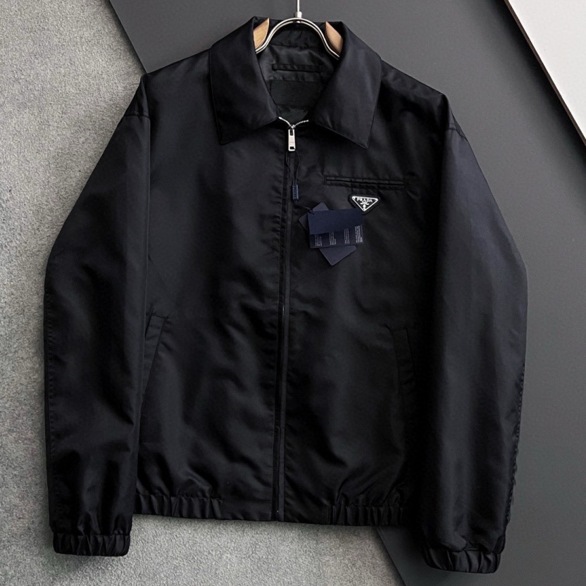 [홍콩명품.PRADA] 프라다 2025 남성용 자켓 PD1408 YB 홍콩명품의류,구매대행,온라인명품
