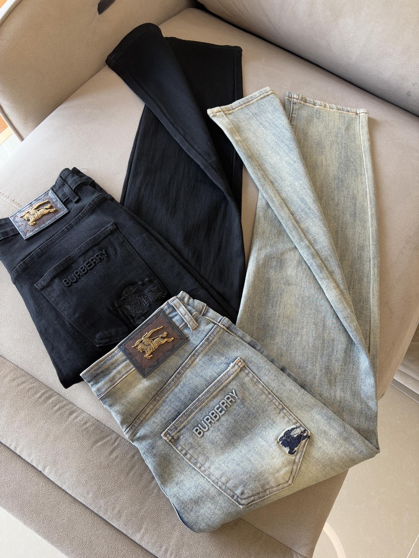 [홍콩명품.BURBERRY] 버버리 2025 남성용 청바지 BU1309 YB  2컬러 홍콩명품의류,구매대행,온라인명품