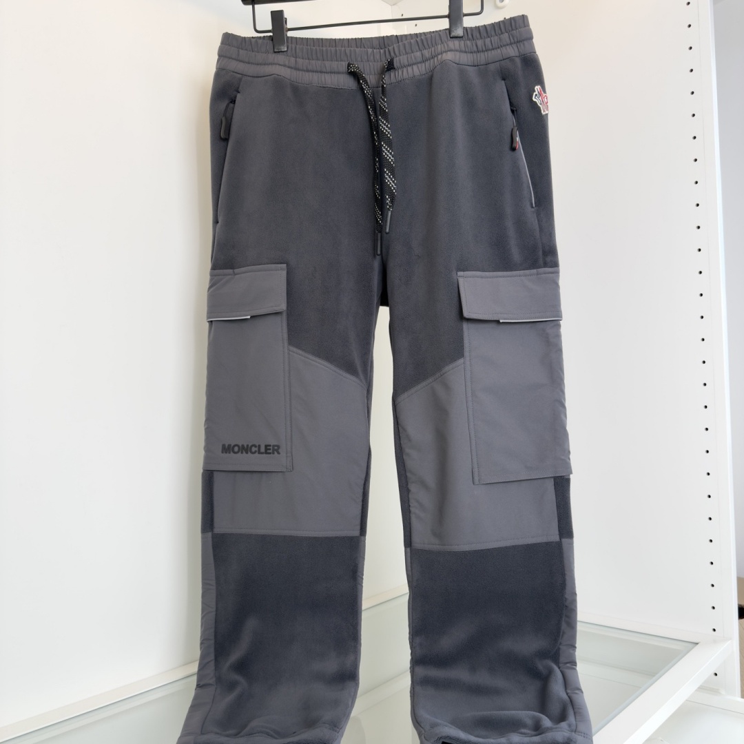 [홍콩명품.MONCLER] 몽클레어 2025 남성용 추리닝바지 MQ1352 YB 홍콩명품의류,구매대행,온라인명품