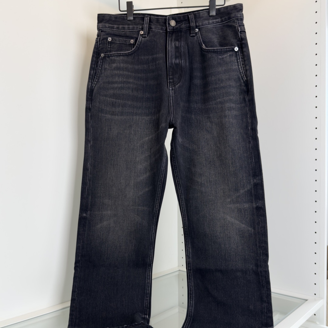 [홍콩명품.SAINT LAURENT] 생로랑 2025 남성용 청바지 YSL077 YB 홍콩명품의류,구매대행,온라인명품