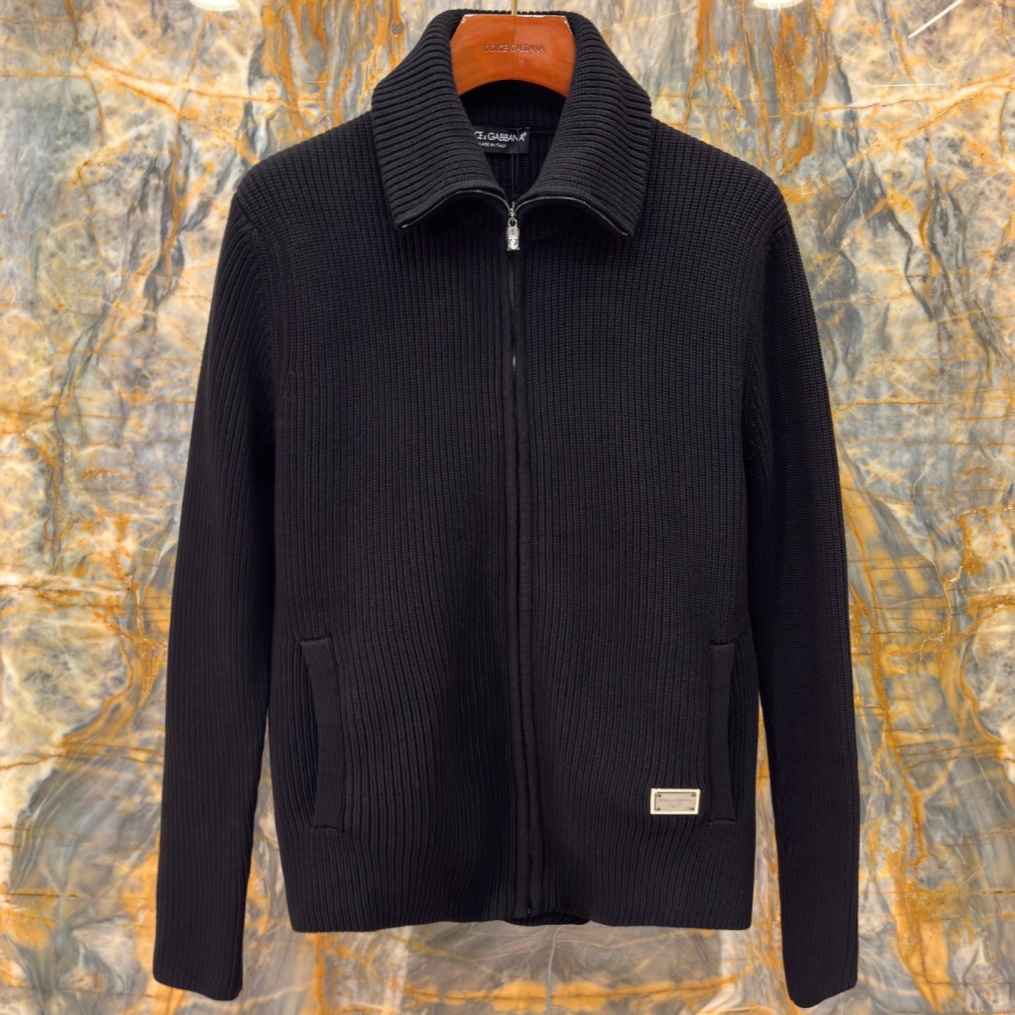 [홍콩명품] 돌체앤가바나 2025 남성용 니트가디건 DG457 HD 홍콩명품의류,구매대행,온라인명품