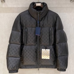 [홍콩명품.LOUIS VUITTON] 루이비통 2025 남성용 덕다운패딩 LV2144 HD 홍콩명품의류,구매대행,온라인명품