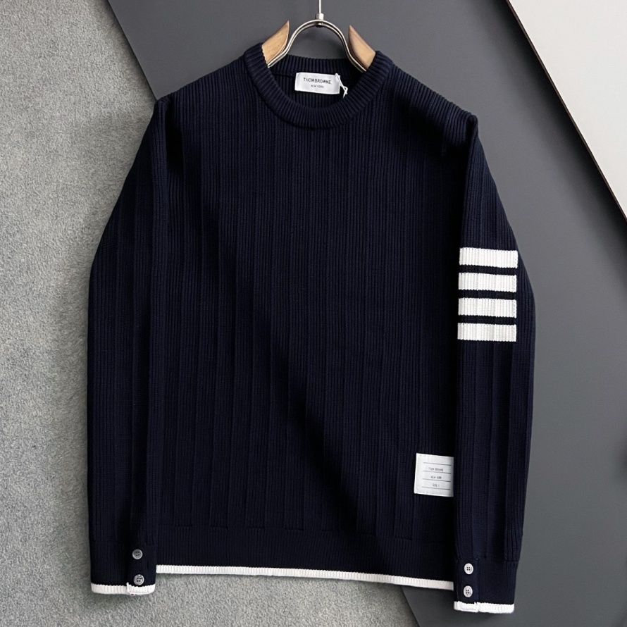 [홍콩명품.THOM BROWNE ] 톰 브라운 2025 남성용 니트 풀오버 TB1288 YB 홍콩명품의류,구매대행,온라인명품