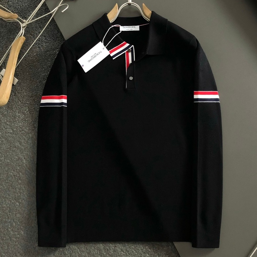 [홍콩명품.THOM BROWNE ] 톰 브라운 2025 남성용 니트 풀오버 TB1309 2컬러 YB 홍콩명품의류,구매대행,온라인명품