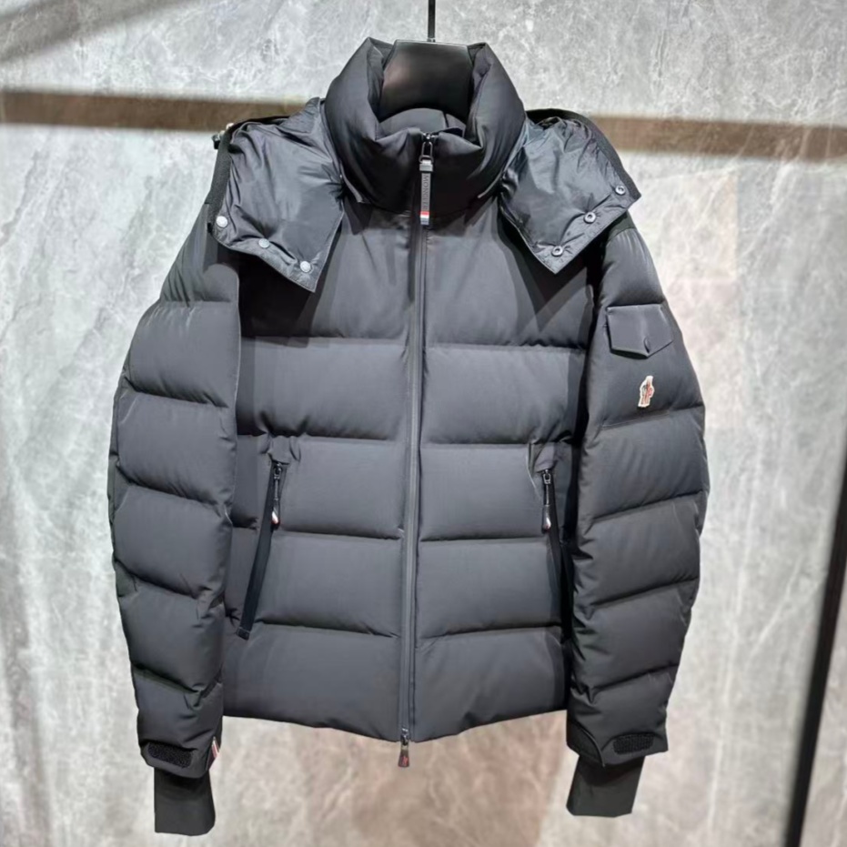 [홍콩명품.MONCLER] 몽클레어 2025 남성용 덕다운 패딩자켓 MQ1423 YB 홍콩명품의류,구매대행,온라인명품