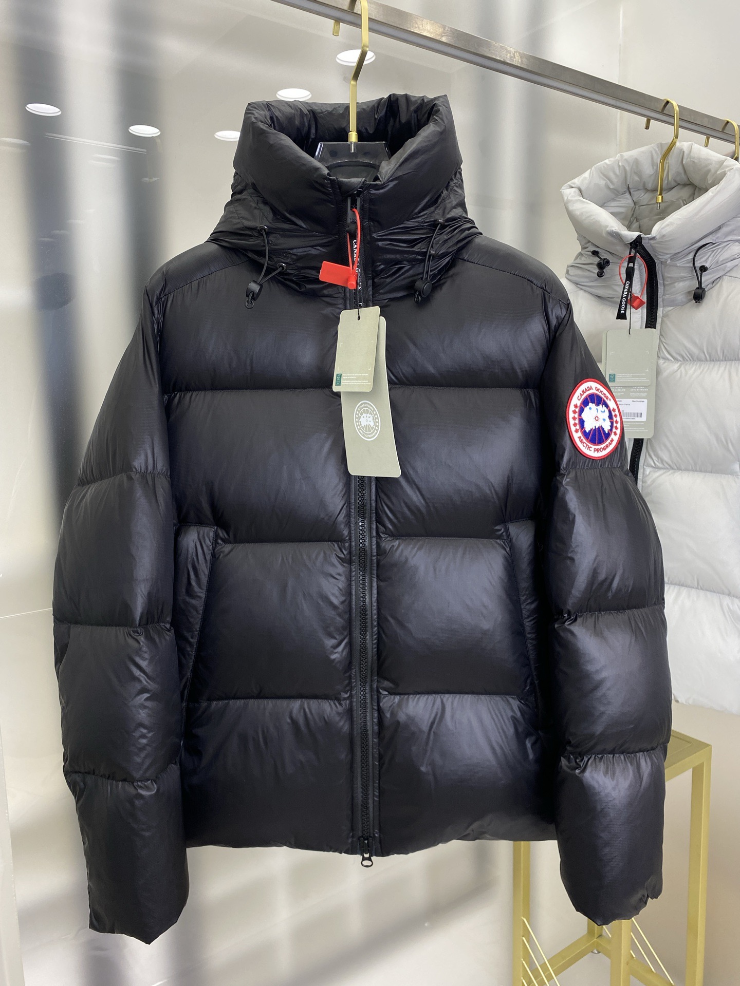 [ 홍콩명품.CANADA GOOSE ] 캐나다 구스  2025 남성용 구스다운 패딩자켓 CG 002 YB 홍콩명품의류,구매대행,온라인명품