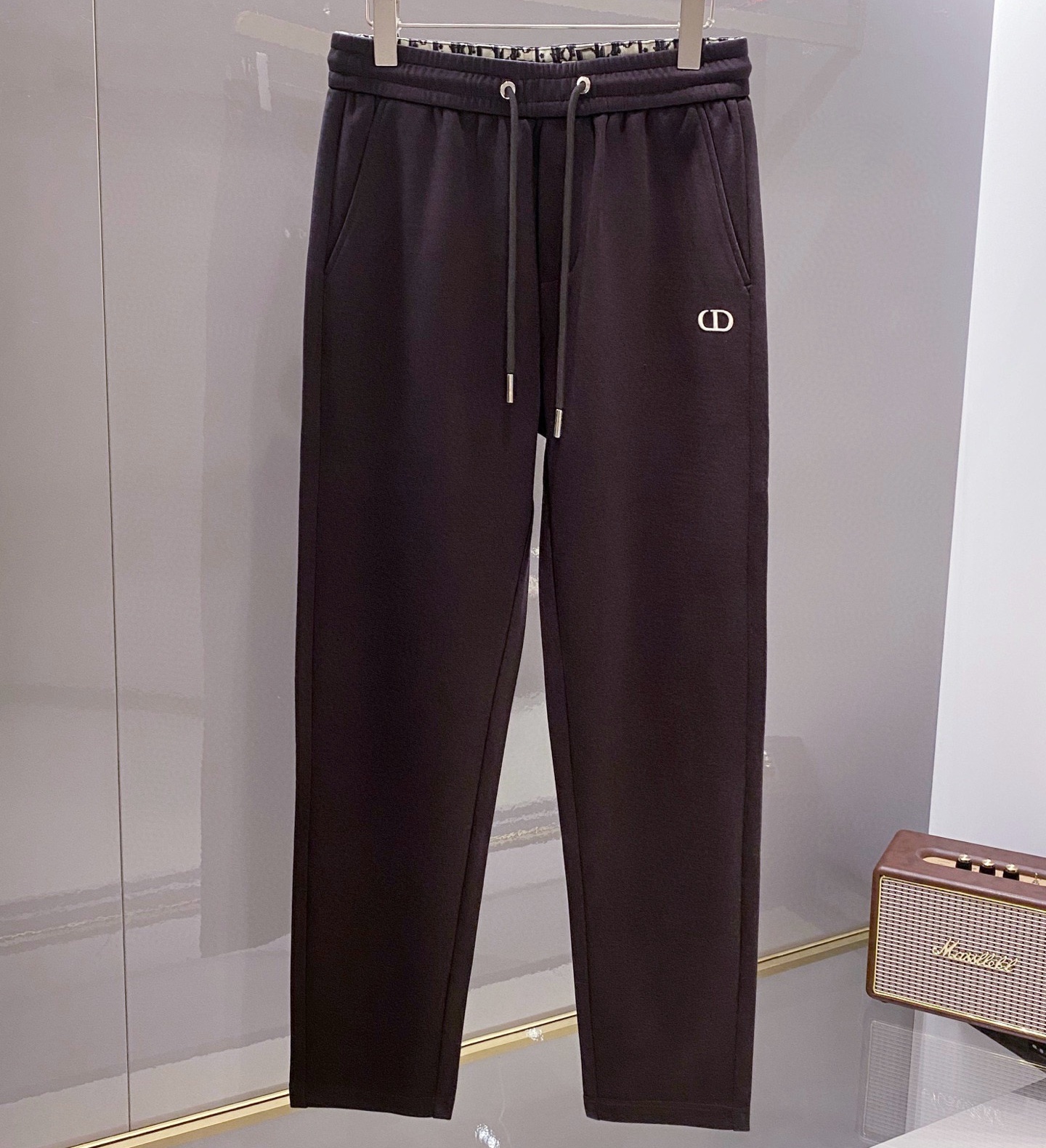 [홍콩명품.Christian Dior]크리스챤 디올 2025 남성용 바지 CD1062 HD 홍콩명품의류,구매대행,온라인명품