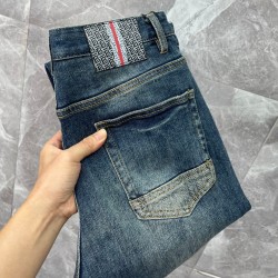 [홍콩명품.BURBERRY] 버버리 2025 남성용 청바지 BU1365 PD 홍콩명품의류,구매대행,온라인명품