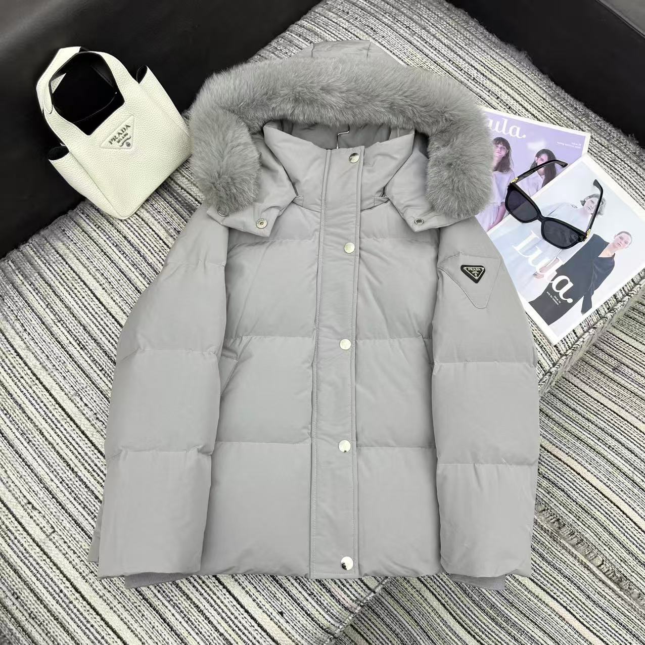 [홍콩명품.PRADA] 프라다 2025 여성 구스다운 패딩 WA6020 JS 2컬러 홍콩명품의류,구매대행,온라인명품