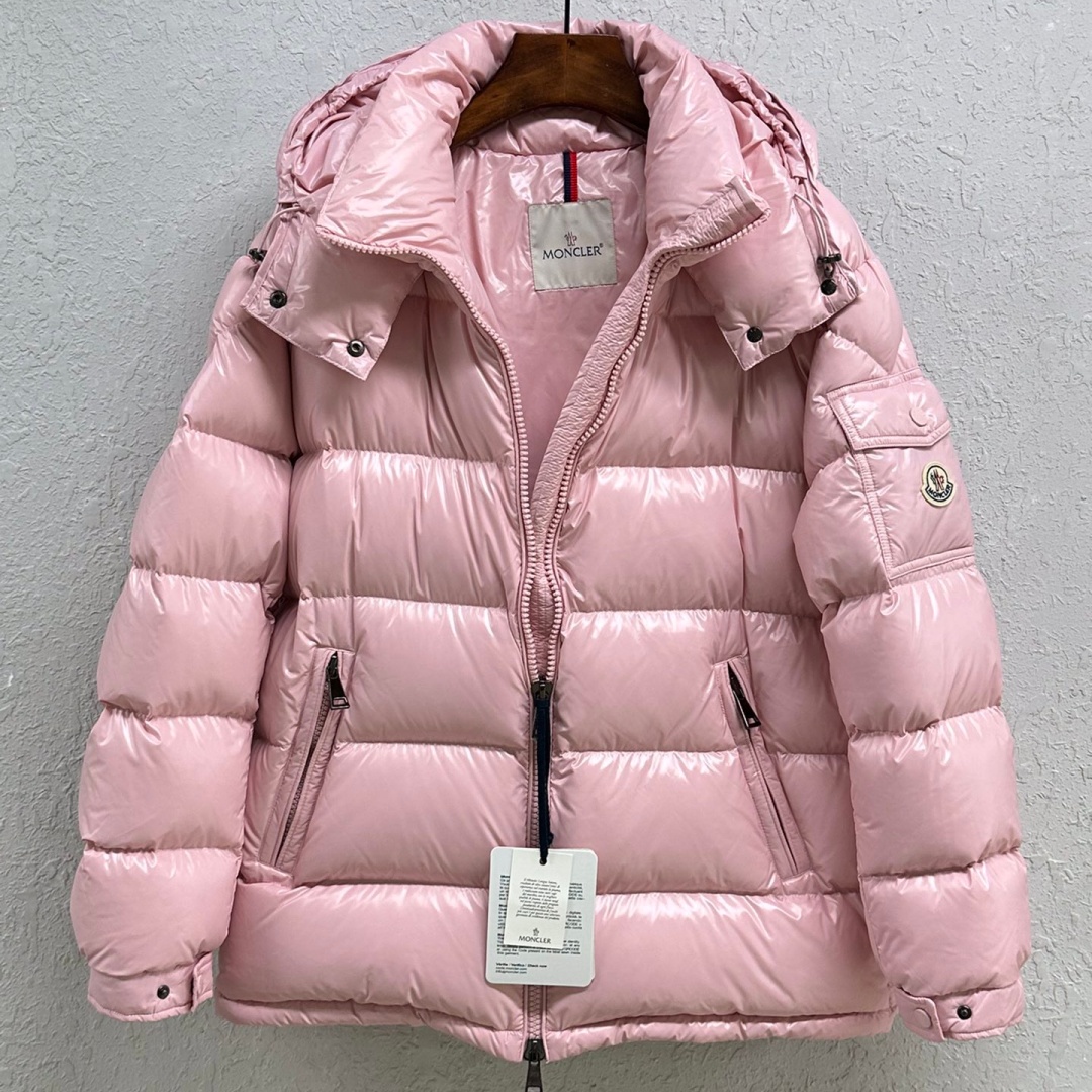 [홍콩명품.MONCLER] 몽클레어 2025 여성 구스다운 패딩 WA6050 JS  홍콩명품의류,구매대행,온라인명품