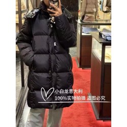 [홍콩명품.MONCLER] 몽클레어 2025 여성 구스다운 롱패딩 WA6058 JS  홍콩명품의류,구매대행,온라인명품