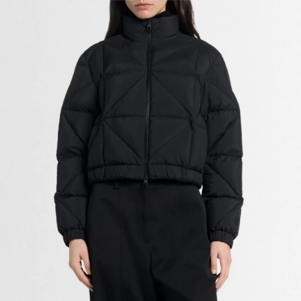 [홍콩명품.MONCLER] 몽클레어 2025 여성 구스다운 패딩 WA6070 JS  홍콩명품의류,구매대행,온라인명품