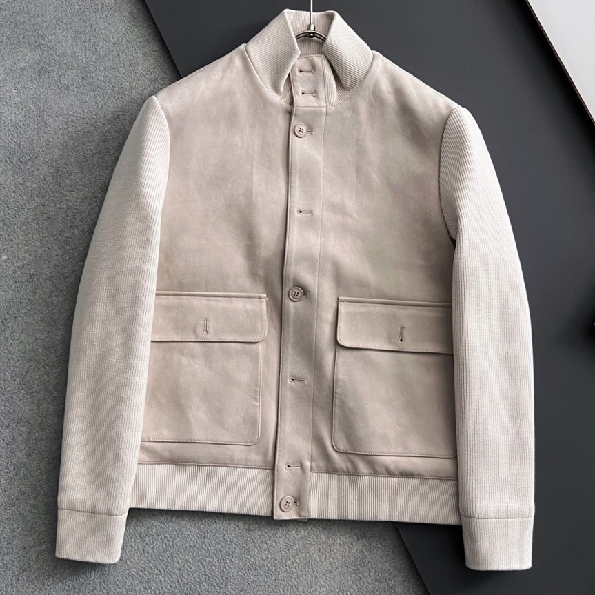 홍콩명품.BRUNELLO CUCINELLI]브루넬로 쿠치넬리 2025 남성용 솜자켓 BL1307 YB 홍콩명품의류,구매대행,온라인명품