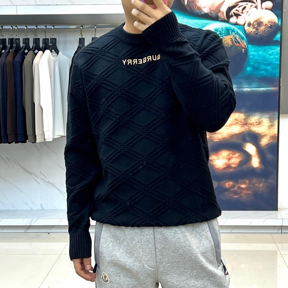 [홍콩명품.BURBERRY] 버버리 2025 남성용 니트 풀오버 BU1376 PD 홍콩명품의류,구매대행,온라인명품