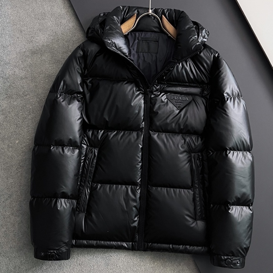 [홍콩명품.PRADA] 프라다 2025 남성용 구스다운 패딩 PD1529 YB 홍콩명품의류,구매대행,온라인명품