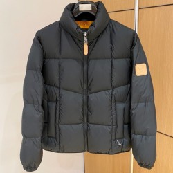 [홍콩명품.LOUIS VUITTON] 루이비통 2025 남성용 구스다운패딩 LV2256 YB 홍콩명품의류,구매대행,온라인명품