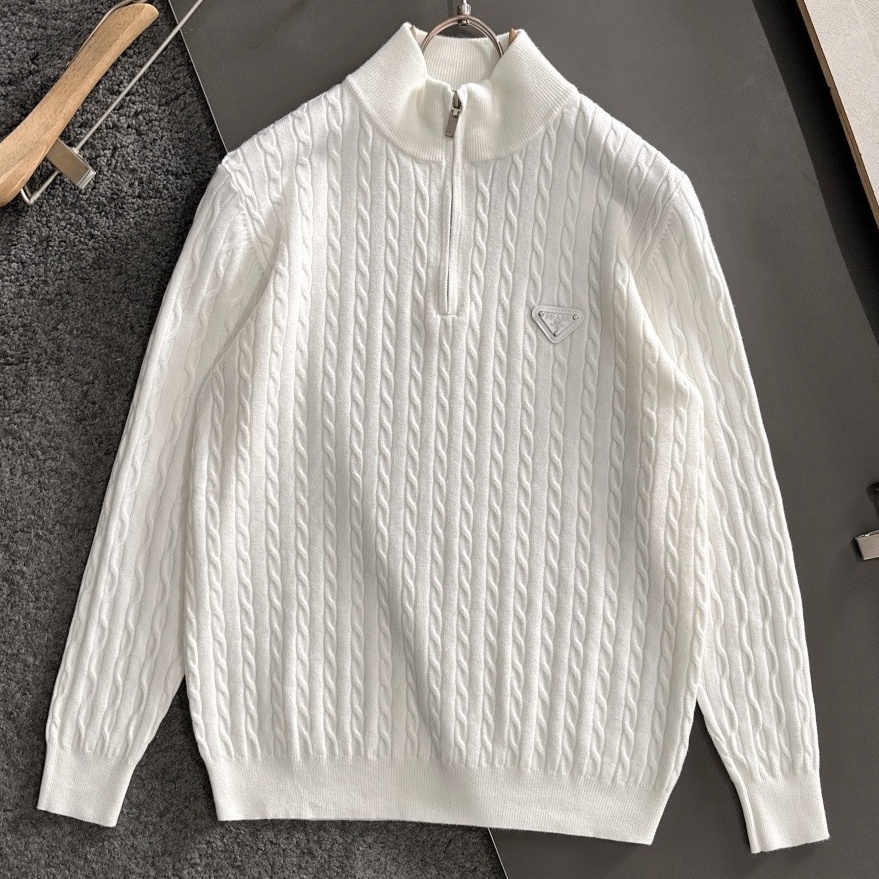 [홍콩명품.PRADA] 프라다 2025 남성용 니트 풀오버 PD1557 PD 홍콩명품의류,구매대행,온라인명품