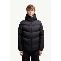 [홍콩명품.MONCLER] 몽클레어 2025 남성용 구스다운 패딩자켓 MQ1524 YB 홍콩명품의류,구매대행,온라인명품