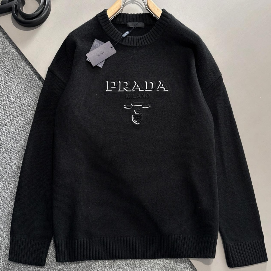 [홍콩명품.PRADA] 프라다 2025 남성용 니트풀오버 PD1582 PD 홍콩명품의류,구매대행,온라인명품