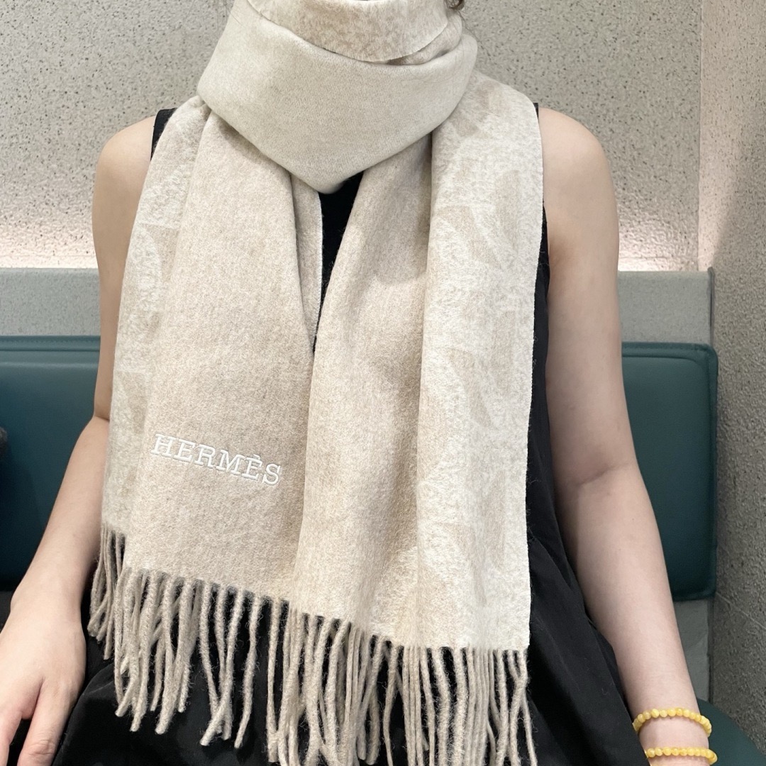[홍콩명품.HERMES] 에르메스 2025 남여공용 캐시미어 스카프 SN1081 SG1 홍콩명품의류,구매대행,온라인명품