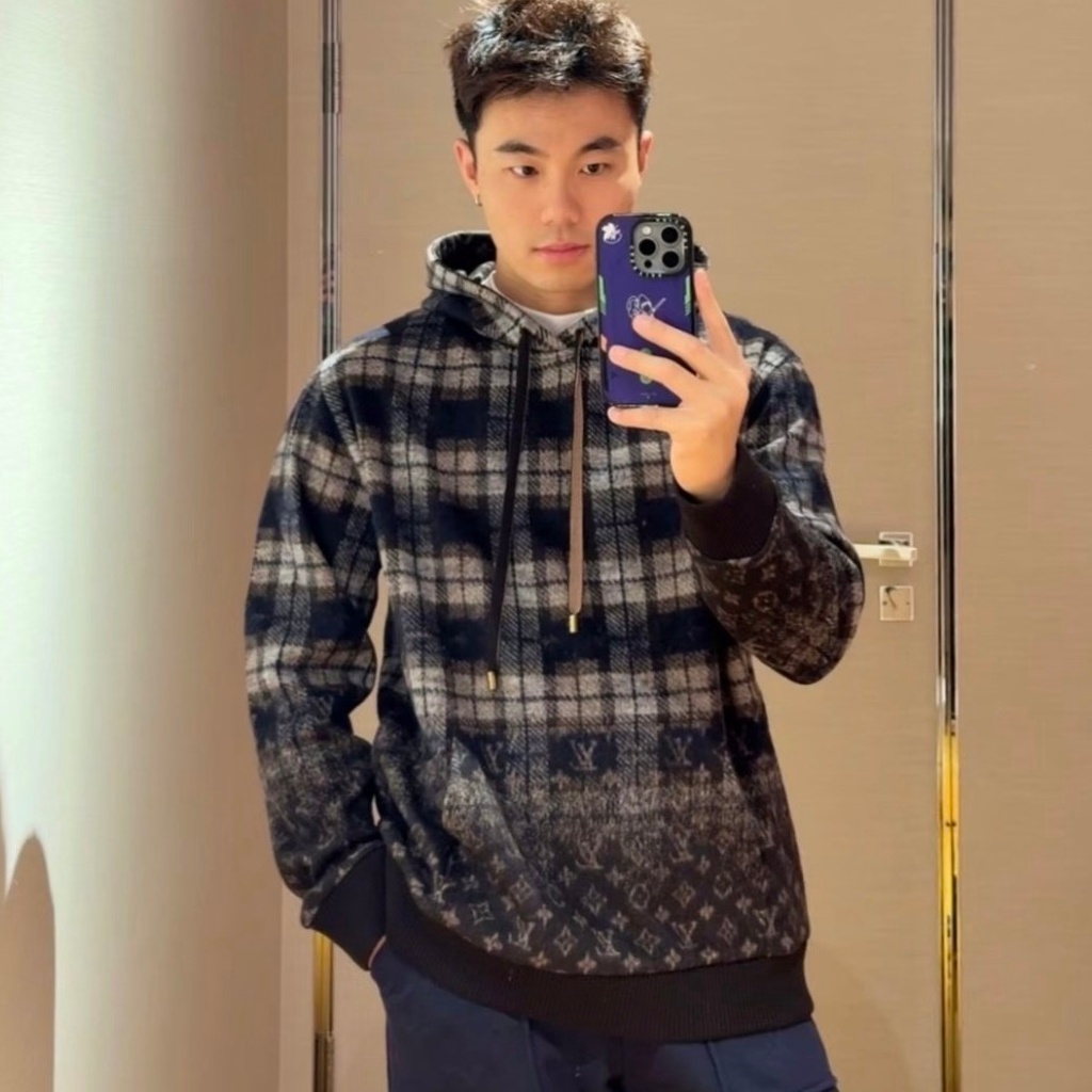 [홍콩명품.LOUIS VUITTON] 루이비통 2025 남성용 울풀오버 LV2412 HD 홍콩명품의류,구매대행,온라인명품