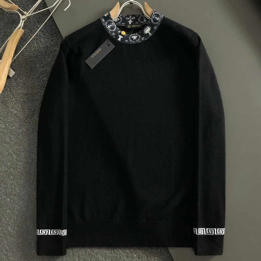 [홍콩명품 VERSACE] 베르사체 2025 남성용 니트풀오버 VC245 PD 2컬러 홍콩명품의류,구매대행,온라인명품