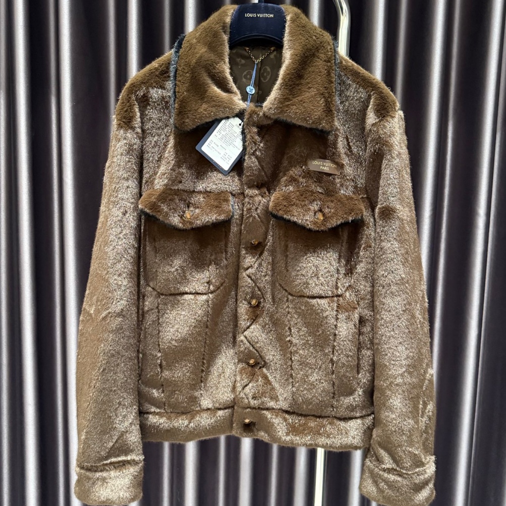 [홍콩명품.LOUIS VUITTON] 루이비통 2026 남성용 플리스 블루종자켓 LV2547 PD 홍콩명품의류,구매대행,온라인명품