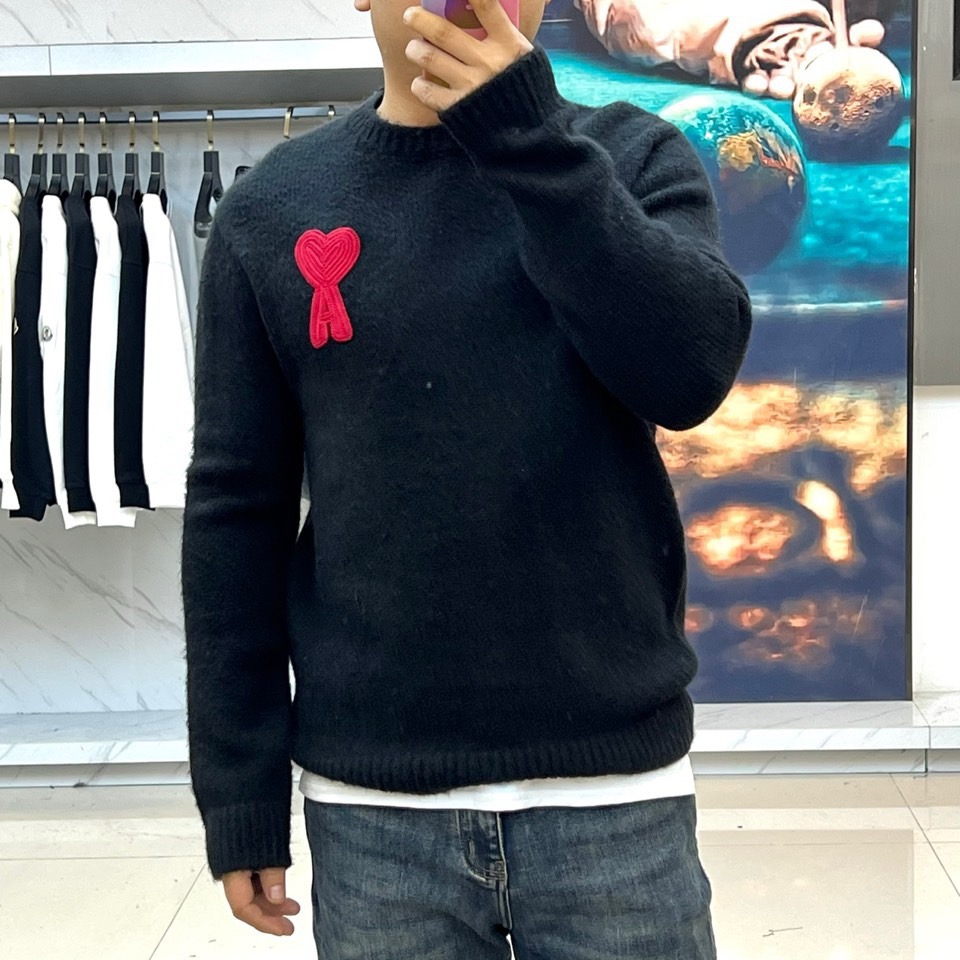 [홍콩명품.AMI] 아미 2026 남성용 울풀오버 AM050 PD 홍콩명품의류,구매대행,온라인명품