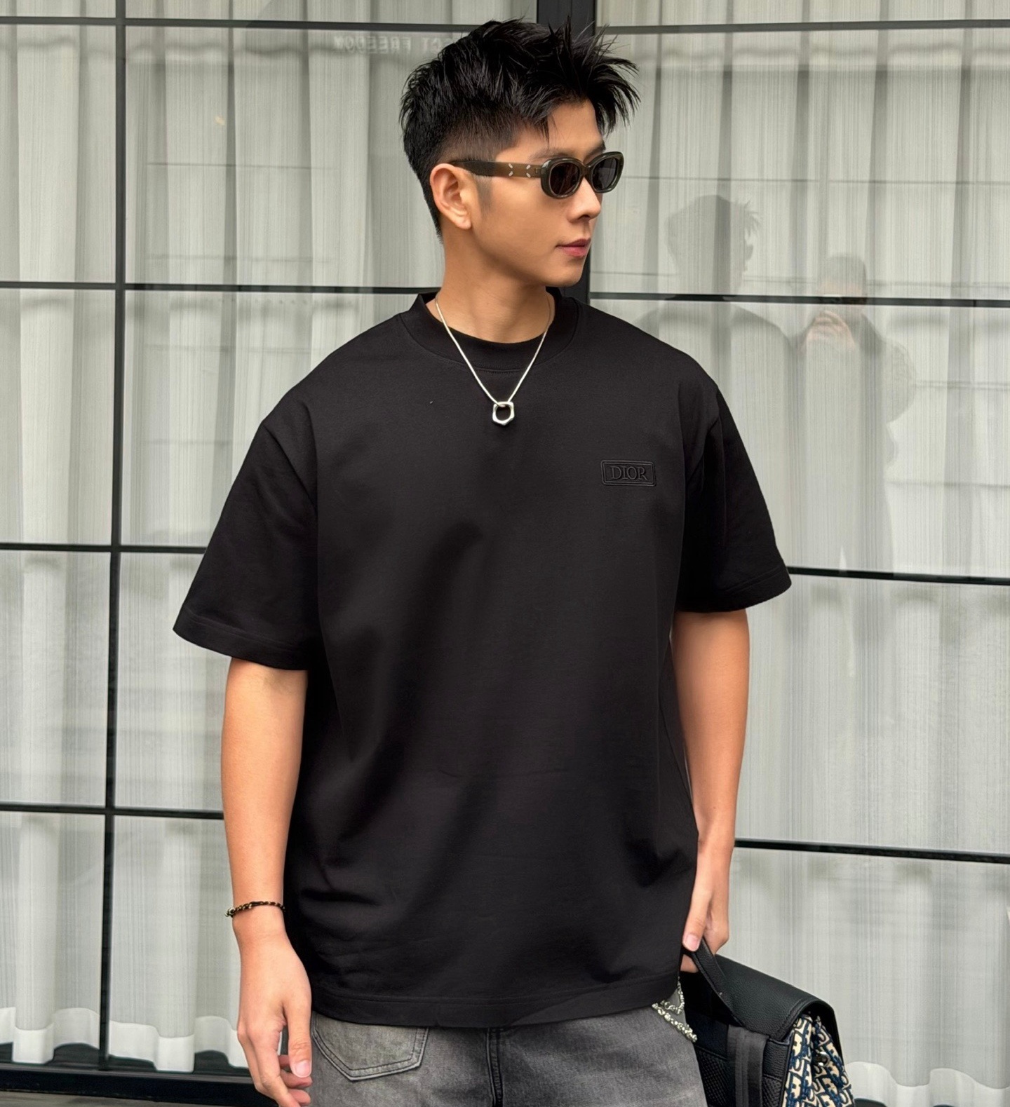 [홍콩명품.Christian Dior] 크리스챤 디올 2026 남성용 반팔티 CD1574 PD 홍콩명품의류,구매대행,온라인명품