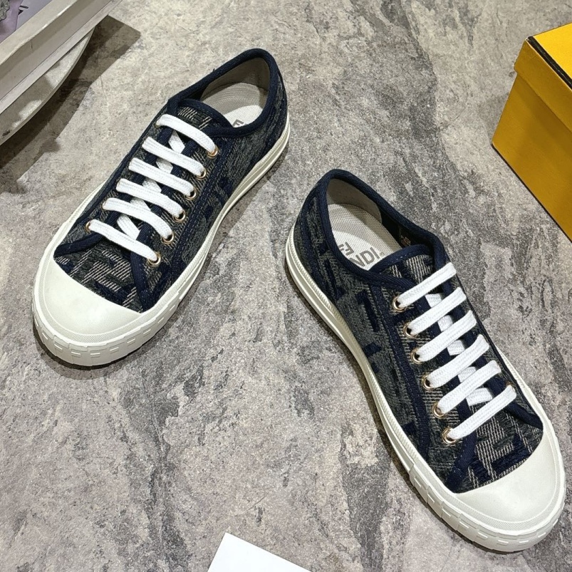 [홍콩명품,FENDI] 펜디 2026 여성용 스니커즈 운동화 WA6097 DN 홍콩명품의류,구매대행,온라인명품