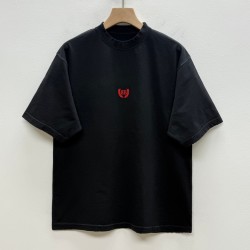 [홍콩명품.BALENCIAGA] 발렌시아가 2026 남성용 반팔 BL1359 HD  홍콩명품의류,구매대행,온라인명품