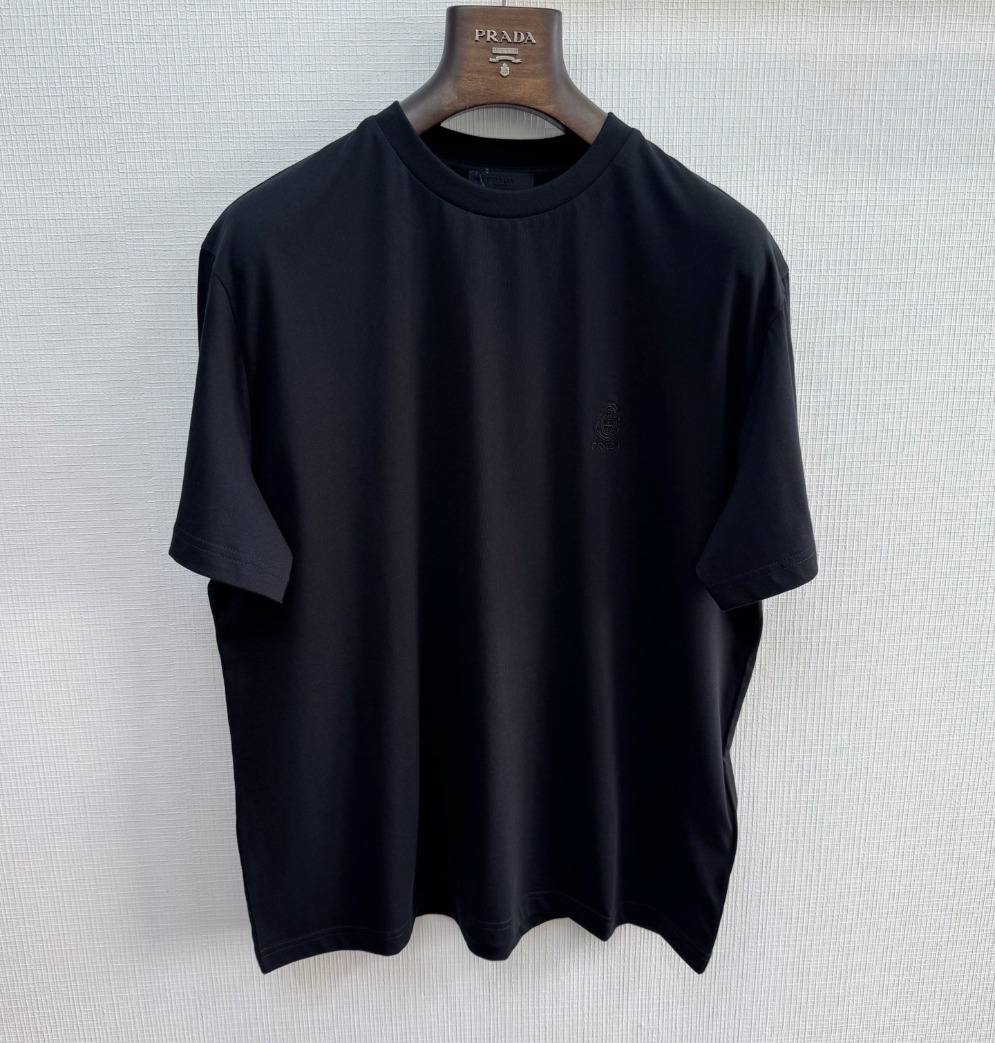 [홍콩명품.PRADA] 프라다 2026 남성용 반팔 PD1842 YB 홍콩명품의류,구매대행,온라인명품
