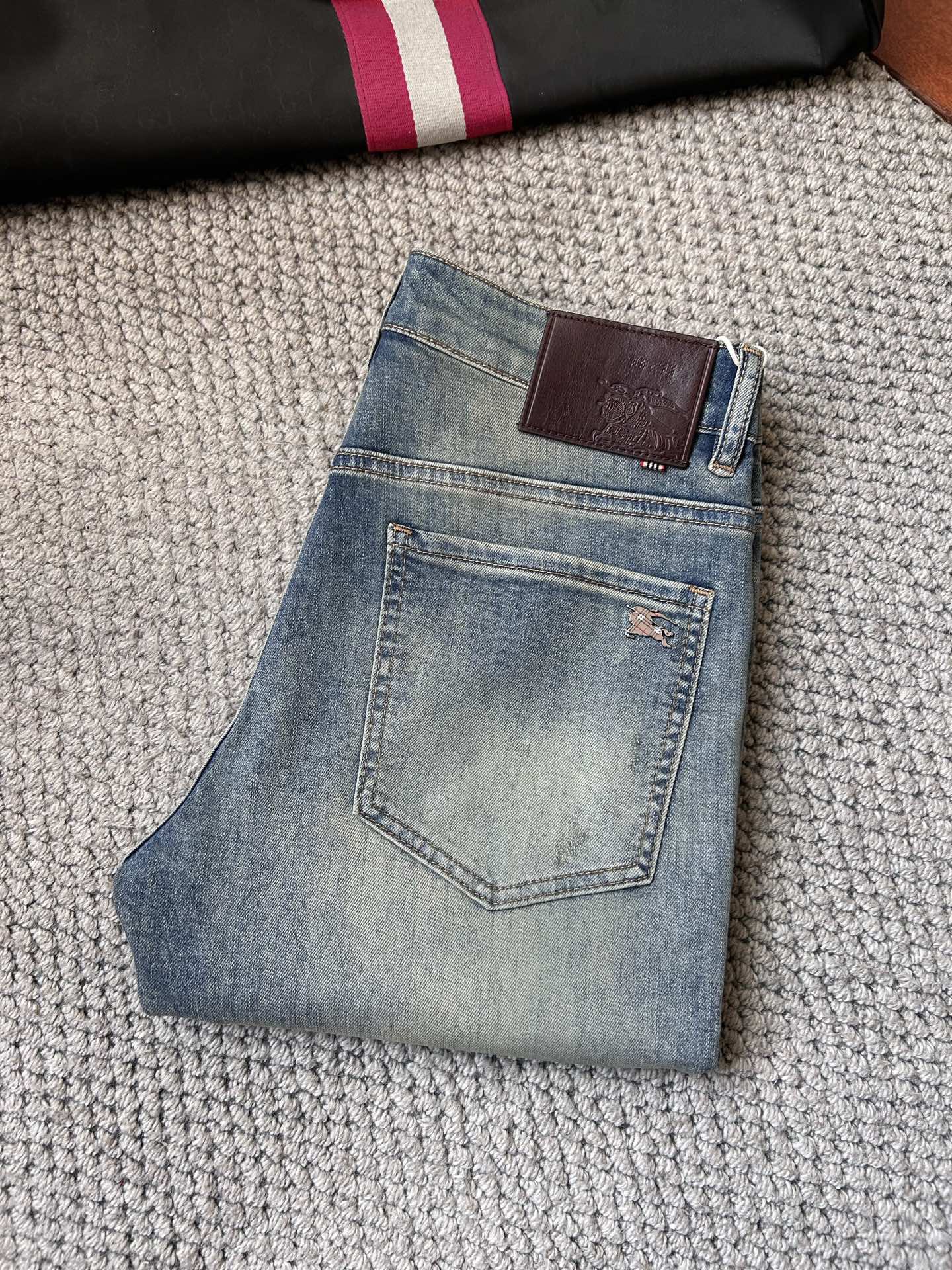 [홍콩명품.BURBERRY] 버버리 2026 남성용 청바지 BU1657 PD 홍콩명품의류,구매대행,온라인명품