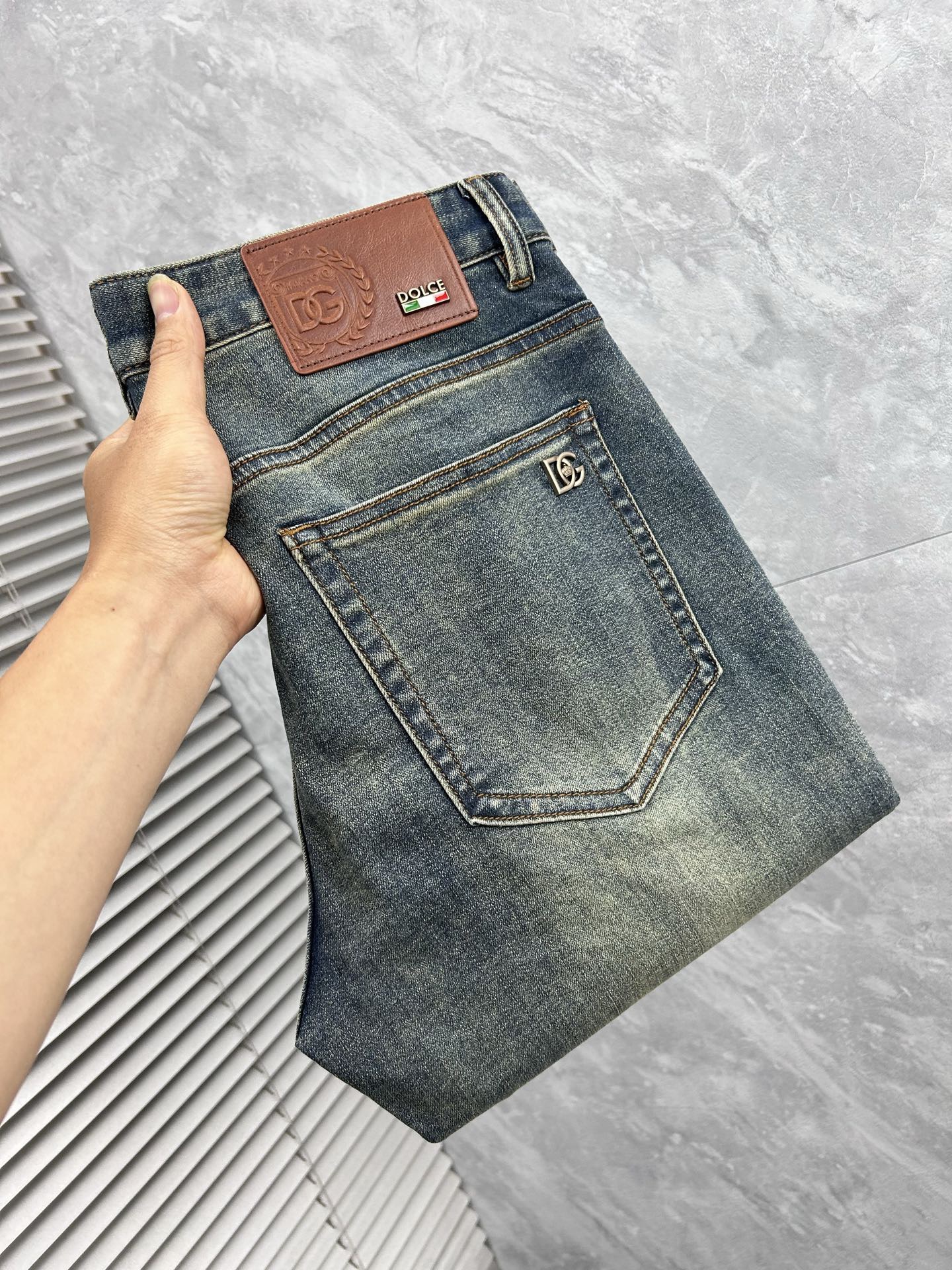 [홍콩명품 DOLCE & GABBANA ] 돌체앤가바나 2026 남성용 청바지 DG546 PD 홍콩명품의류,구매대행,온라인명품